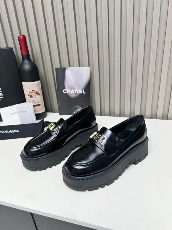 chanel cuir chaussures pour femme s_1245b352